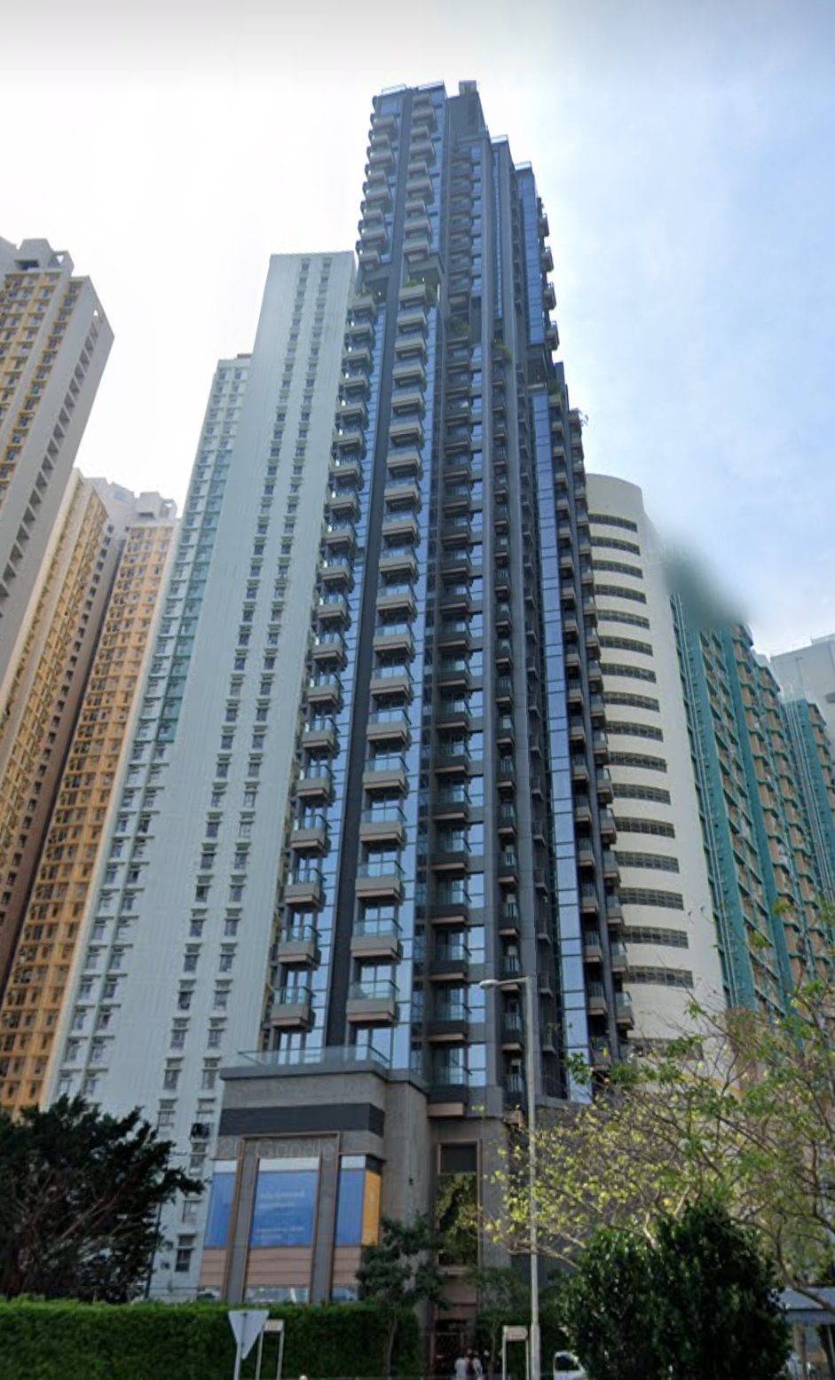 Lanson Place Waterfront Suites